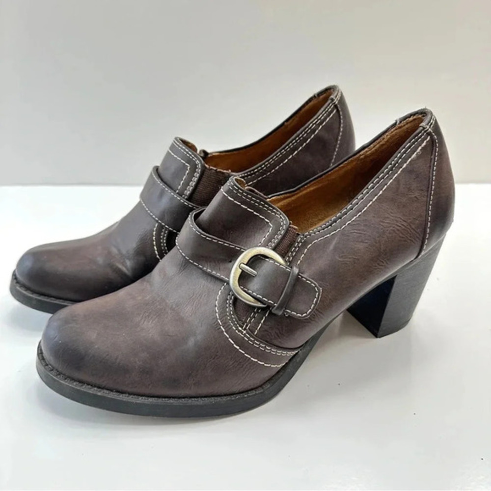 Natural Soul‎ by Naturalizer CARLO Heeled Loafer 8.5M Brown Slip On Academia